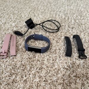 Smart Fitness Tracker Fitbit with Bands and Charger